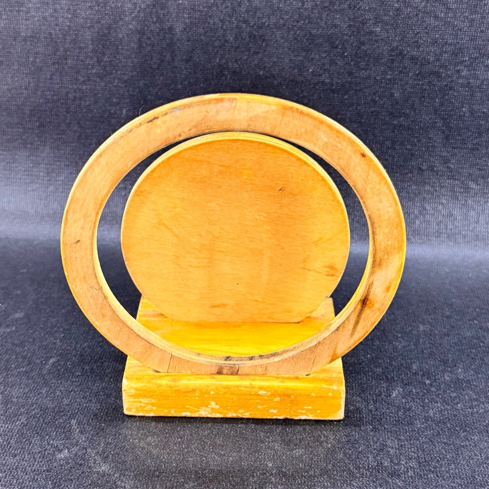 Vintage Wooden Cowboy Cowgirl Souvenir Napkin Holder Kitsch - Picture 3 of 7